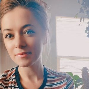 Meet your Posher, April